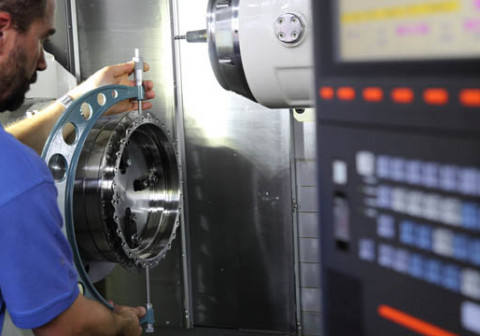 Intake of machining contracts rises 30% 